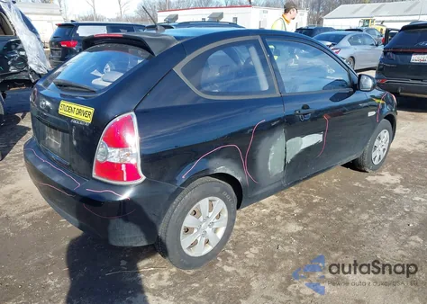 2010 Hyundai Accent Gs z USA, uszkodzony, nr VIN KMHCM3AC6AU185687